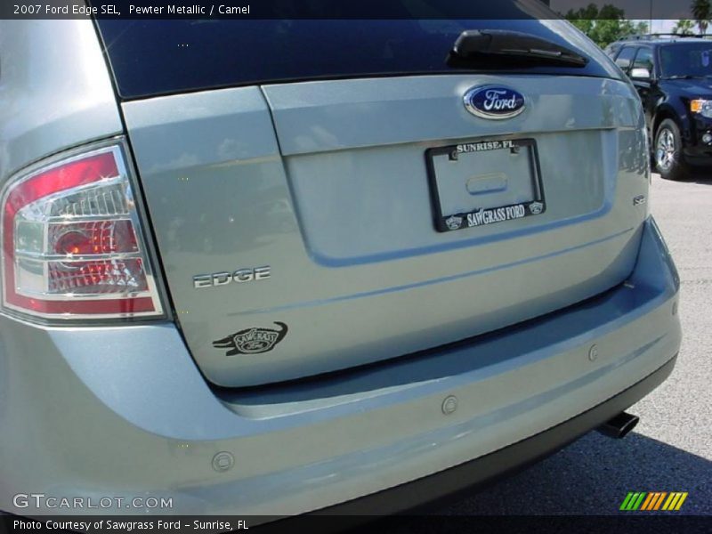 Pewter Metallic / Camel 2007 Ford Edge SEL