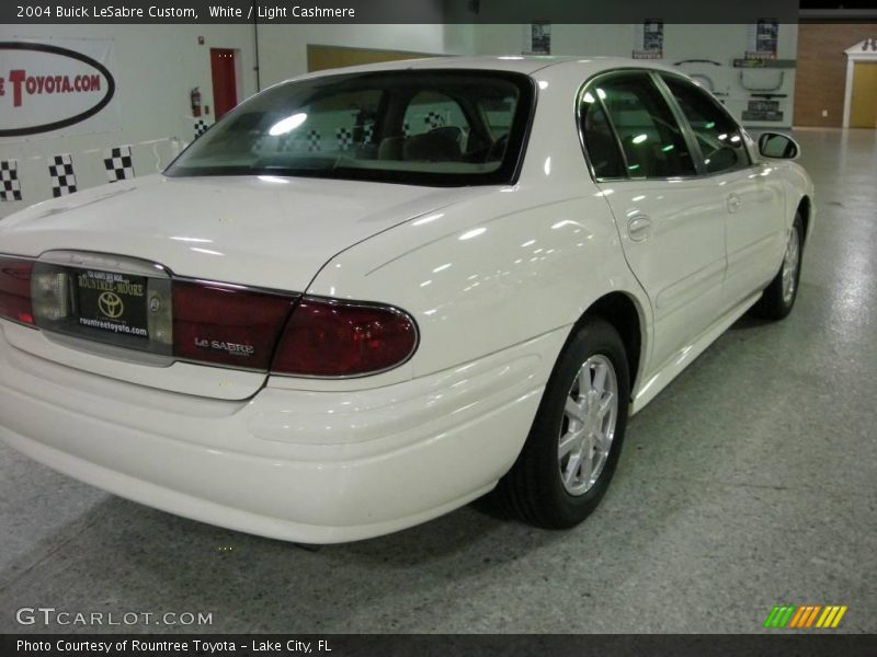 White / Light Cashmere 2004 Buick LeSabre Custom