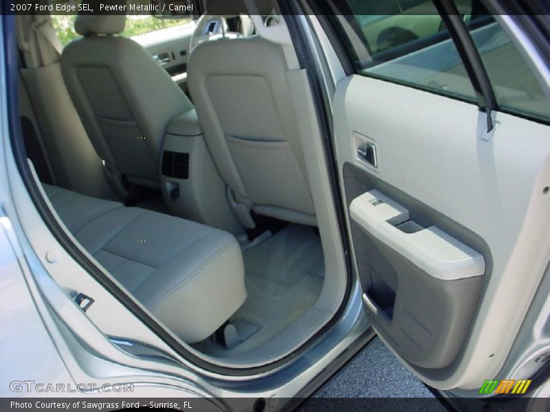 Pewter Metallic / Camel 2007 Ford Edge SEL