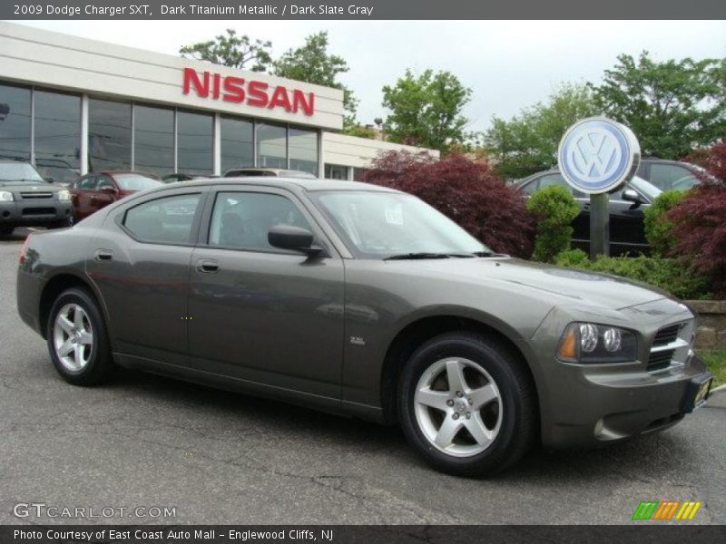 Dark Titanium Metallic / Dark Slate Gray 2009 Dodge Charger SXT