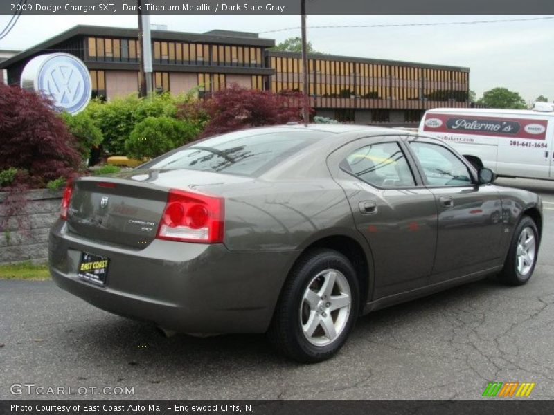 Dark Titanium Metallic / Dark Slate Gray 2009 Dodge Charger SXT