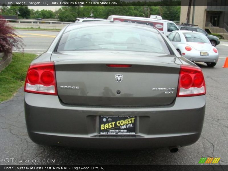 Dark Titanium Metallic / Dark Slate Gray 2009 Dodge Charger SXT