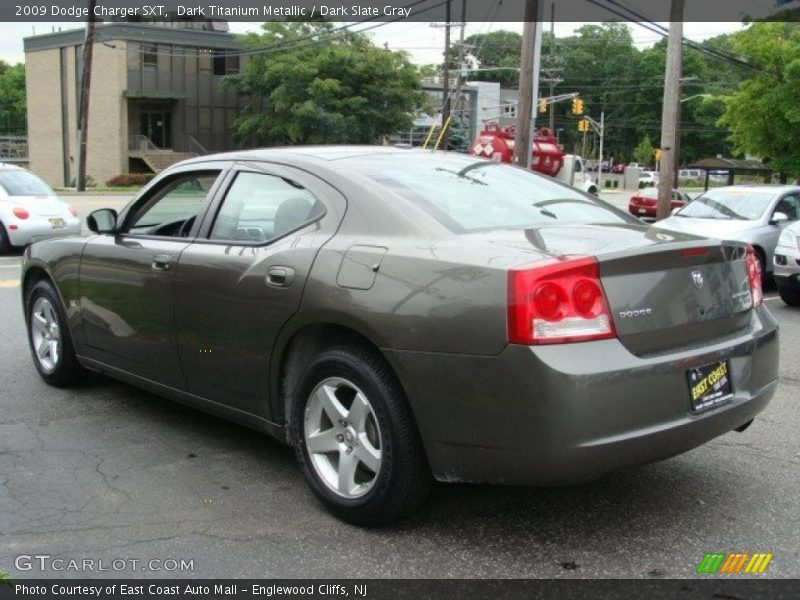Dark Titanium Metallic / Dark Slate Gray 2009 Dodge Charger SXT