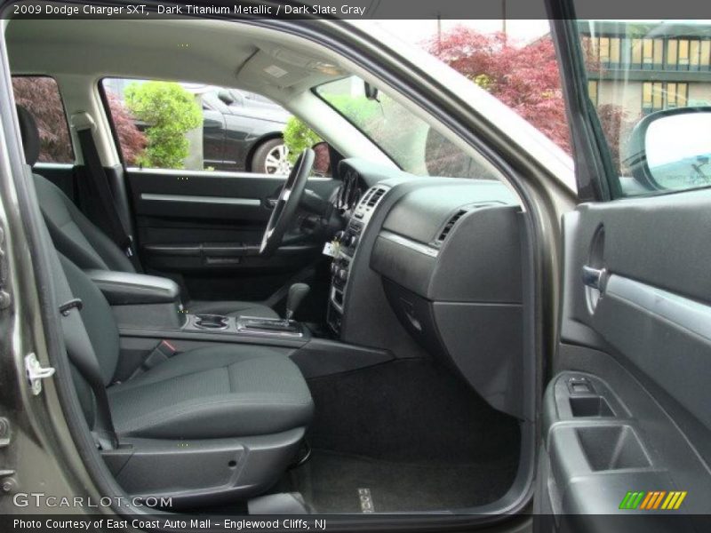 Dark Titanium Metallic / Dark Slate Gray 2009 Dodge Charger SXT