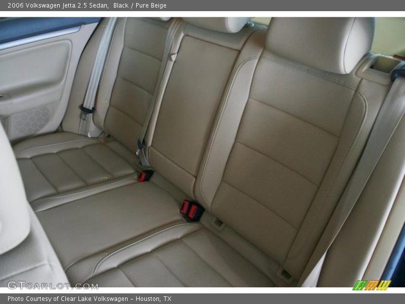 Black / Pure Beige 2006 Volkswagen Jetta 2.5 Sedan