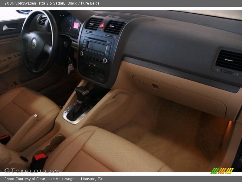 Black / Pure Beige 2006 Volkswagen Jetta 2.5 Sedan