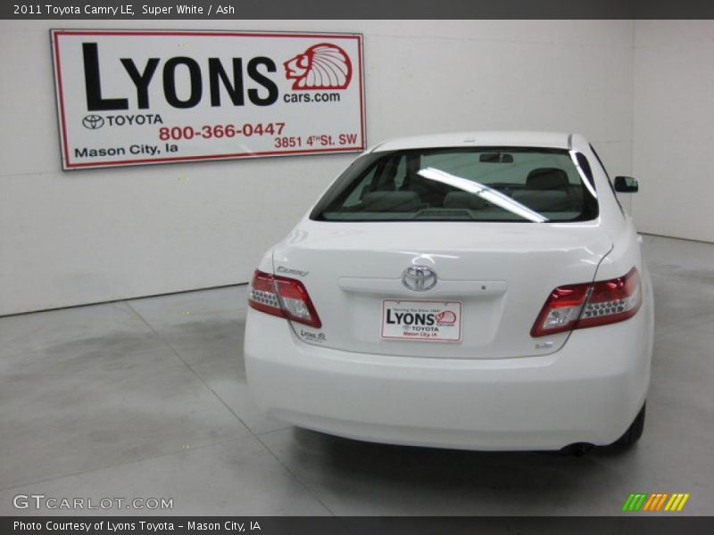 Super White / Ash 2011 Toyota Camry LE