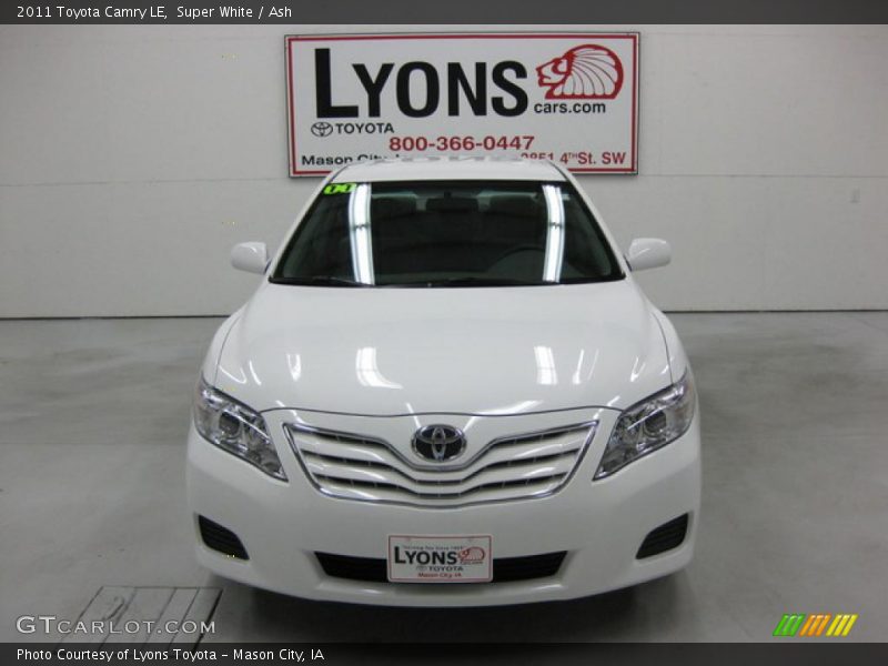 Super White / Ash 2011 Toyota Camry LE