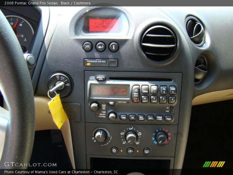 Black / Cashmere 2008 Pontiac Grand Prix Sedan