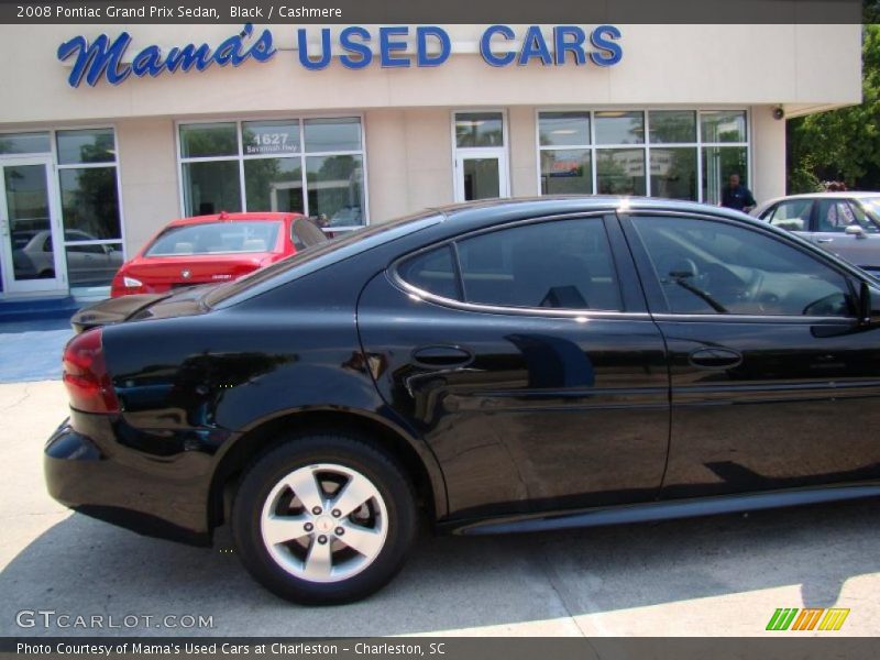 Black / Cashmere 2008 Pontiac Grand Prix Sedan