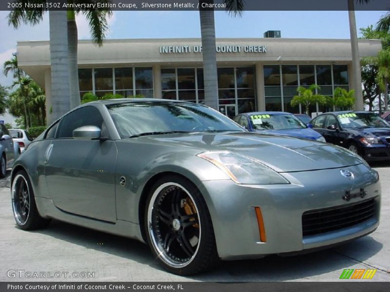 Silverstone Metallic / Charcoal 2005 Nissan 350Z Anniversary Edition Coupe