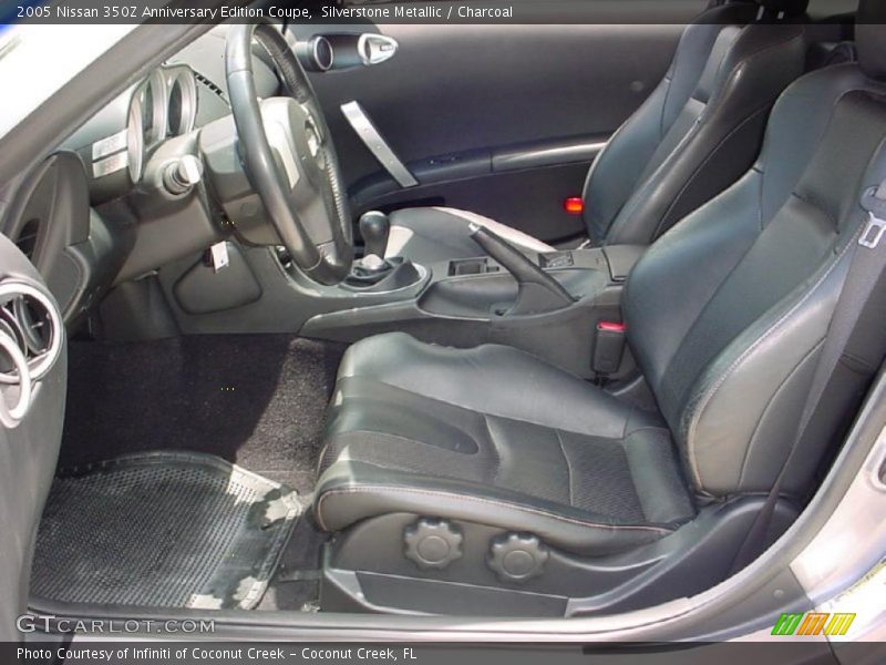 Silverstone Metallic / Charcoal 2005 Nissan 350Z Anniversary Edition Coupe