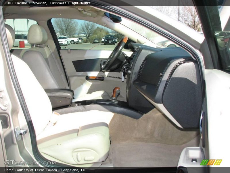 Cashmere / Light Neutral 2003 Cadillac CTS Sedan