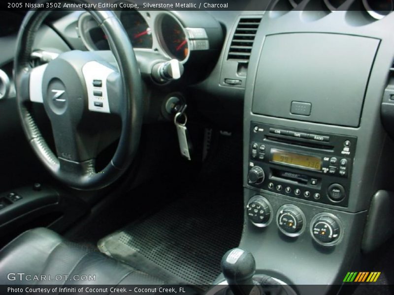 Silverstone Metallic / Charcoal 2005 Nissan 350Z Anniversary Edition Coupe