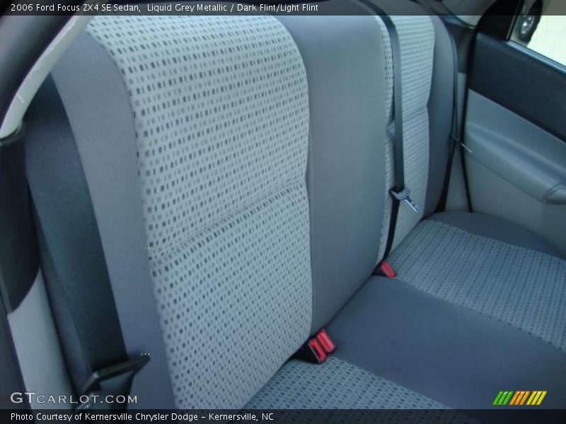 Liquid Grey Metallic / Dark Flint/Light Flint 2006 Ford Focus ZX4 SE Sedan