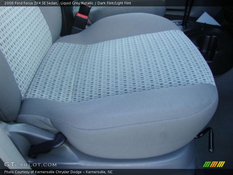 Liquid Grey Metallic / Dark Flint/Light Flint 2006 Ford Focus ZX4 SE Sedan