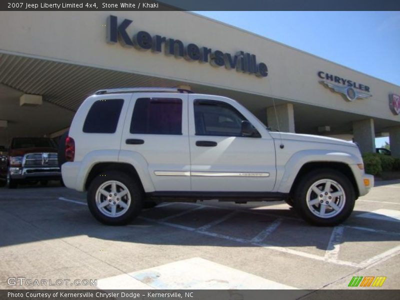Stone White / Khaki 2007 Jeep Liberty Limited 4x4