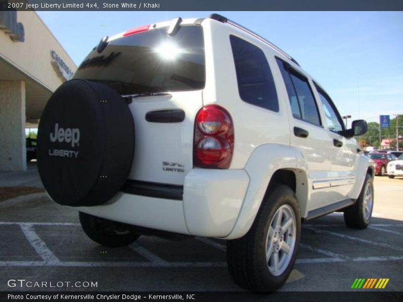 Stone White / Khaki 2007 Jeep Liberty Limited 4x4