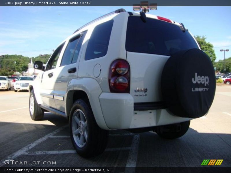 Stone White / Khaki 2007 Jeep Liberty Limited 4x4