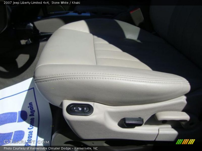 Stone White / Khaki 2007 Jeep Liberty Limited 4x4