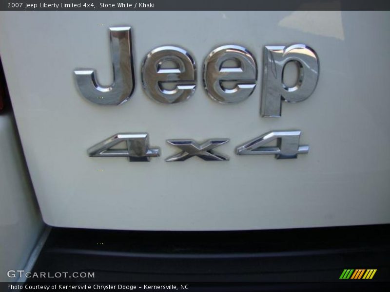 Stone White / Khaki 2007 Jeep Liberty Limited 4x4