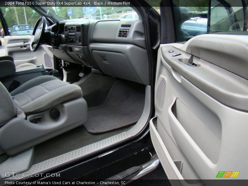 Black / Medium Flint 2004 Ford F250 Super Duty FX4 SuperCab 4x4