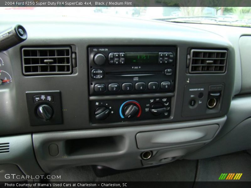 Black / Medium Flint 2004 Ford F250 Super Duty FX4 SuperCab 4x4