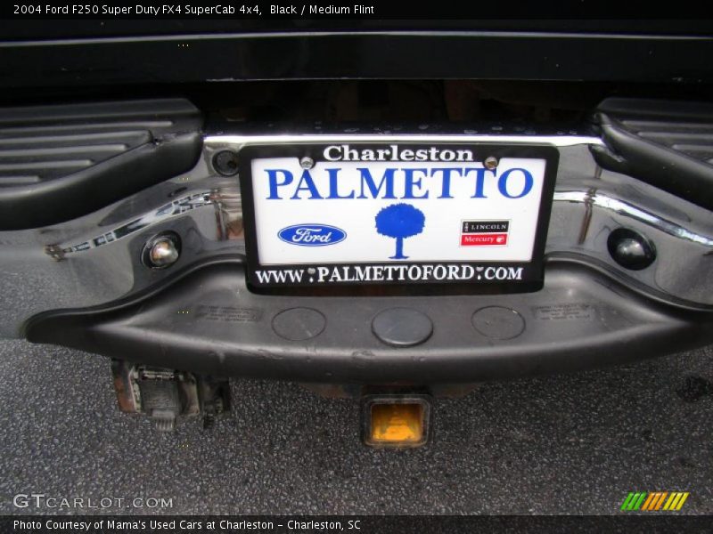 Black / Medium Flint 2004 Ford F250 Super Duty FX4 SuperCab 4x4
