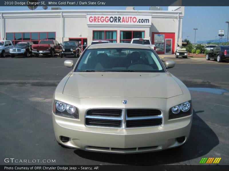 White Gold Pearl / Dark Slate Gray 2010 Dodge Charger SE