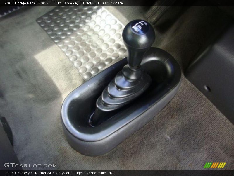 Patriot Blue Pearl / Agate 2001 Dodge Ram 1500 SLT Club Cab 4x4