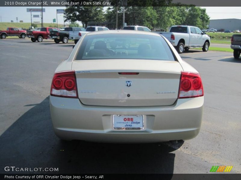 White Gold Pearl / Dark Slate Gray 2010 Dodge Charger SE