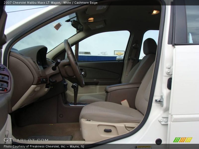White / Cashmere Beige 2007 Chevrolet Malibu Maxx LT Wagon