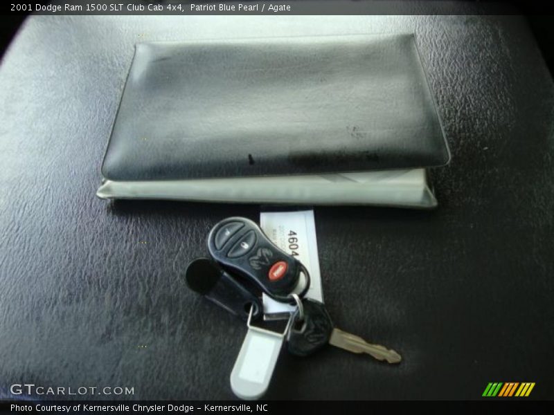 Patriot Blue Pearl / Agate 2001 Dodge Ram 1500 SLT Club Cab 4x4