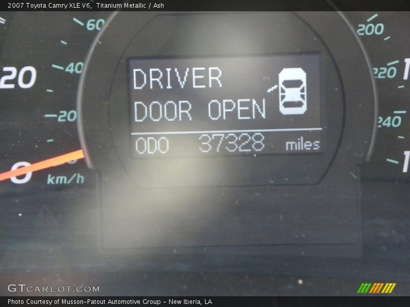 Titanium Metallic / Ash 2007 Toyota Camry XLE V6