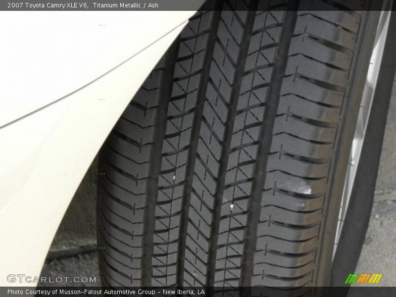 Titanium Metallic / Ash 2007 Toyota Camry XLE V6