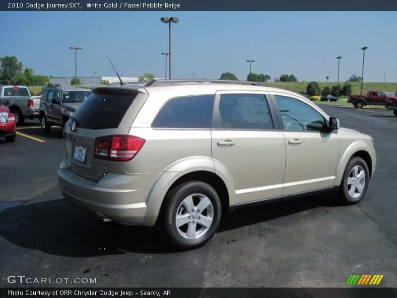 White Gold / Pastel Pebble Beige 2010 Dodge Journey SXT