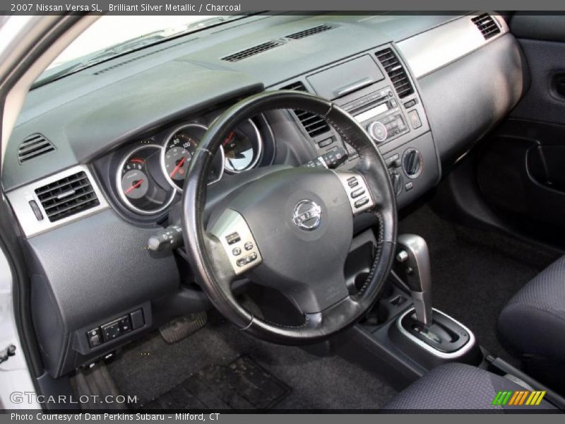 Brilliant Silver Metallic / Charcoal 2007 Nissan Versa SL