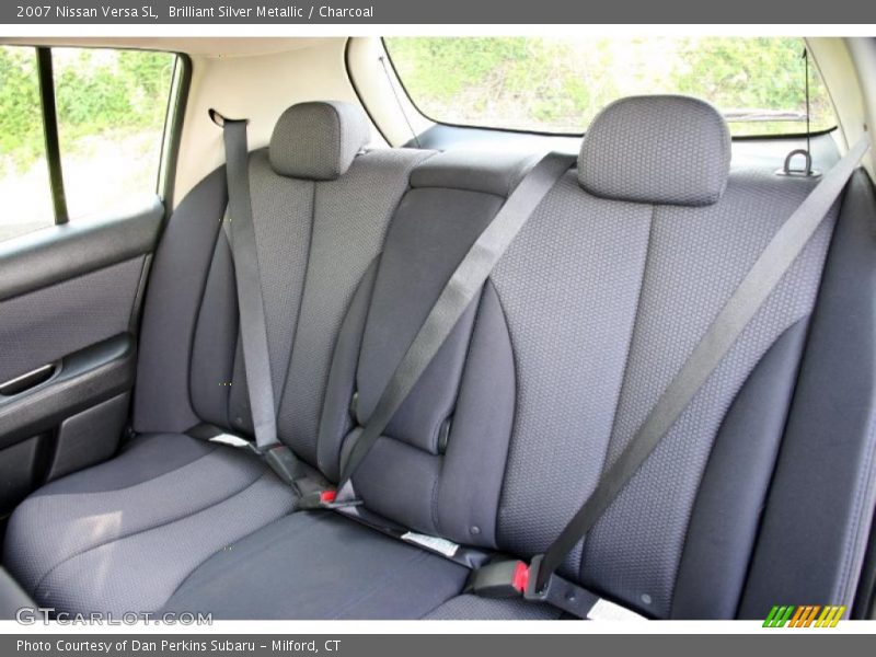 Brilliant Silver Metallic / Charcoal 2007 Nissan Versa SL