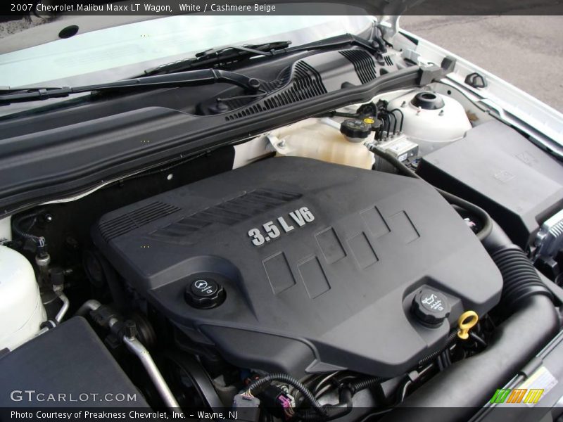 White / Cashmere Beige 2007 Chevrolet Malibu Maxx LT Wagon