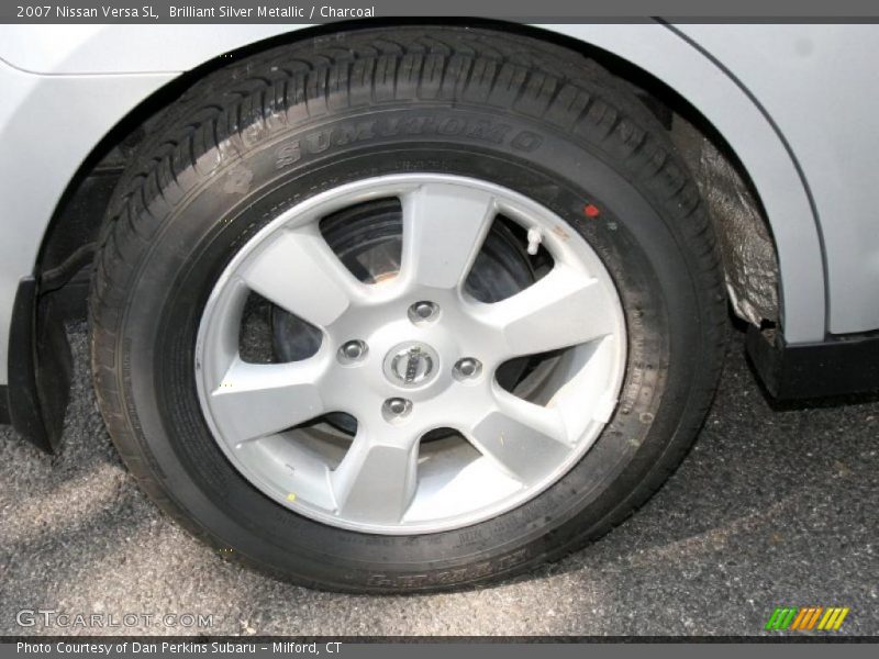 Brilliant Silver Metallic / Charcoal 2007 Nissan Versa SL