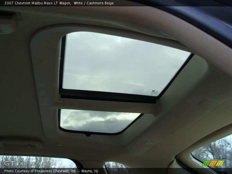 White / Cashmere Beige 2007 Chevrolet Malibu Maxx LT Wagon