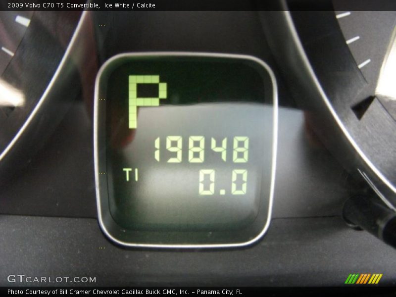 Ice White / Calcite 2009 Volvo C70 T5 Convertible