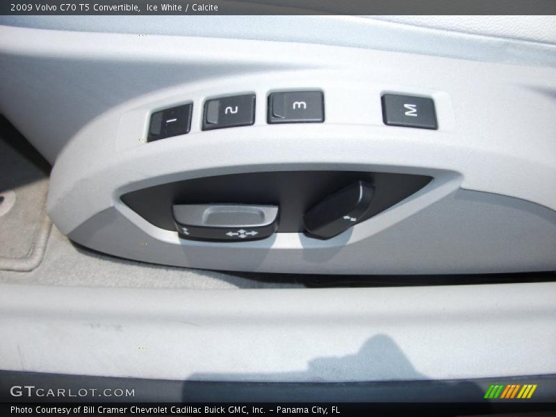 Ice White / Calcite 2009 Volvo C70 T5 Convertible