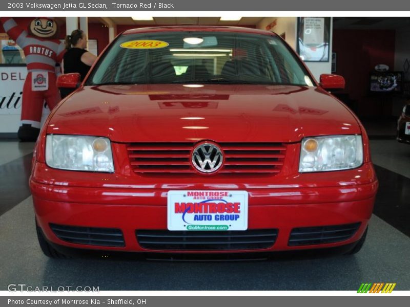 Tornado Red / Black 2003 Volkswagen Jetta GL Sedan