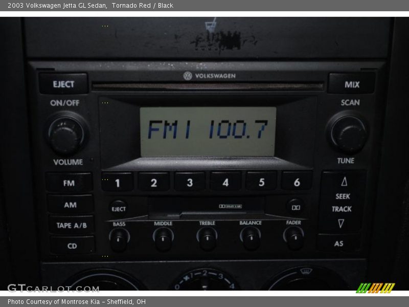 Tornado Red / Black 2003 Volkswagen Jetta GL Sedan