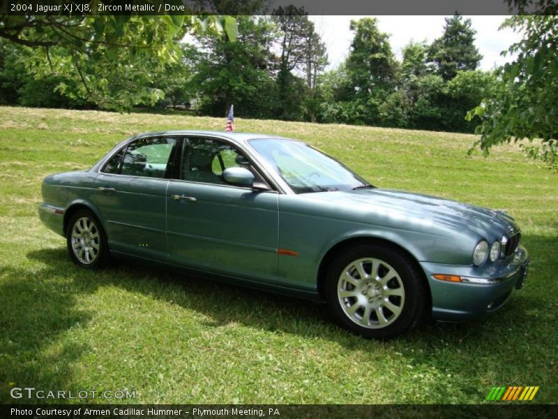 Zircon Metallic / Dove 2004 Jaguar XJ XJ8