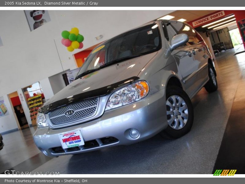 Diamond Silver Metallic / Gray 2005 Kia Sedona LX