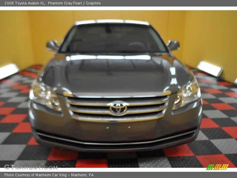 Phantom Gray Pearl / Graphite 2006 Toyota Avalon XL