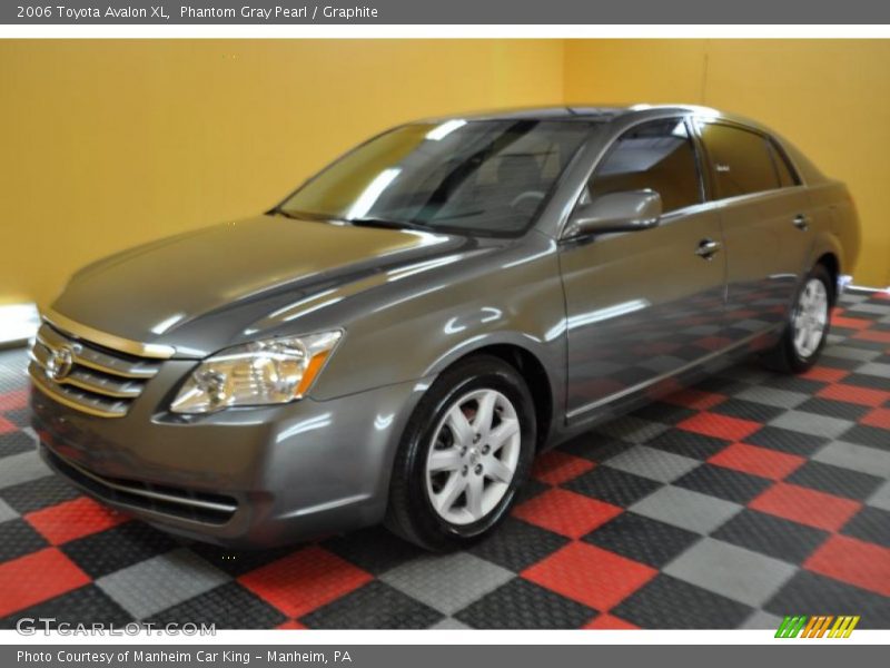 Phantom Gray Pearl / Graphite 2006 Toyota Avalon XL