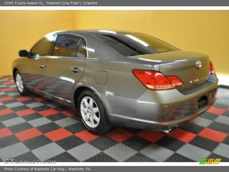 Phantom Gray Pearl / Graphite 2006 Toyota Avalon XL